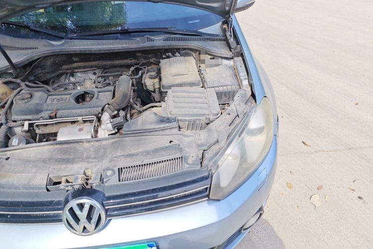Used Volkswagen Golf 2011 1.4 TSI Automatic Luxury Edition Engine Bay Left