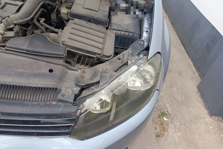 Used Volkswagen Golf 2011 1.4 TSI Automatic Luxury Edition Engine Bay Left