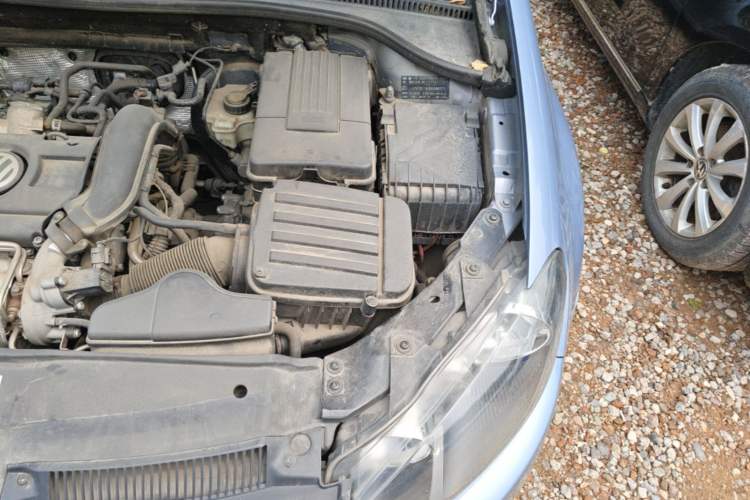 Used Volkswagen Golf 2011 1.4 TSI Automatic Comfort Model Engine Bay Left