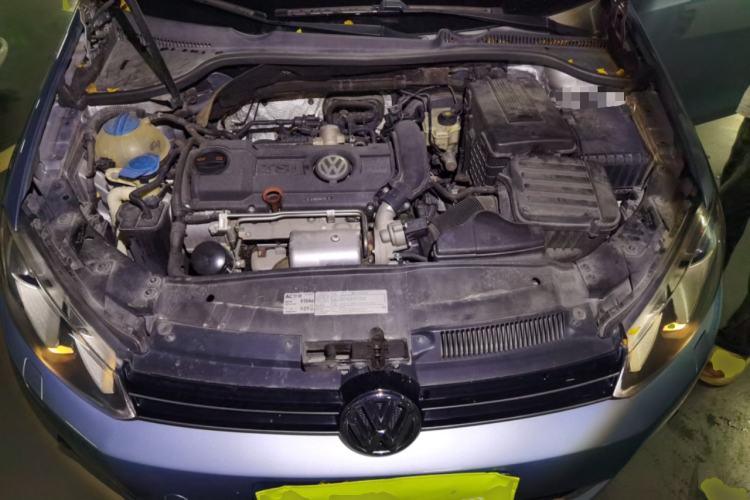 Used Volkswagen Golf 2011 1.4 TSI Automatic Luxury Edition Engine Bay