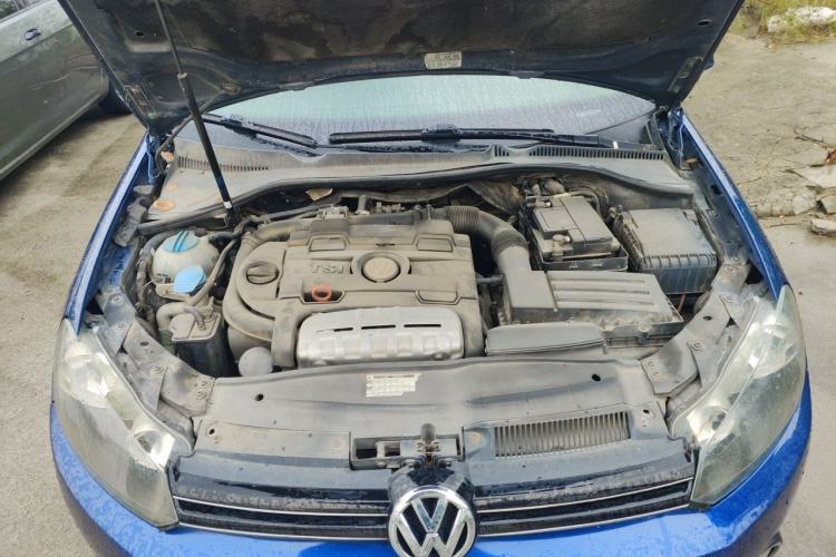 Used Volkswagen Golf 2011 1.4 TSI Comfort Travel Edition Engine Bay