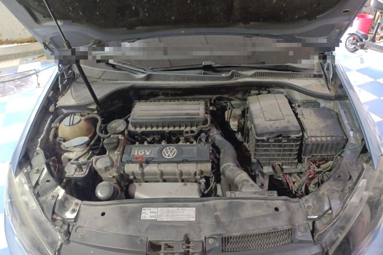 Used Volkswagen Golf 2011 1.6L Automatic Comfort Model Engine Bay