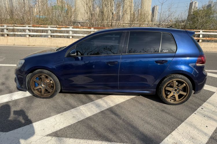 Used Volkswagen Golf 2011 2.0 TSI R Exterior 3