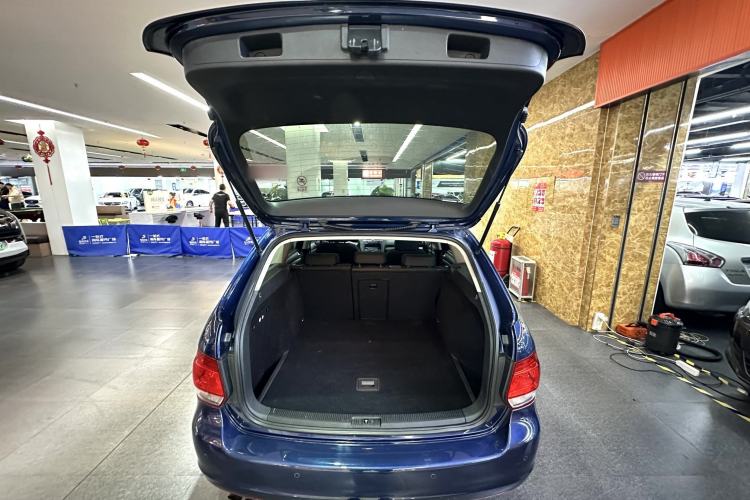 Used Volkswagen Golf 2011 1.4 TSI Comfort Travel Edition Exterior 7