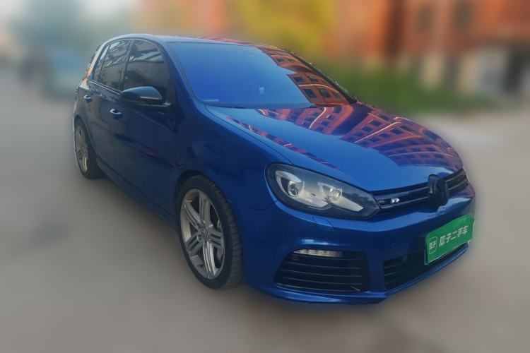 Used Volkswagen Golf 2011 2.0 TSI R Front Right 45 Deg