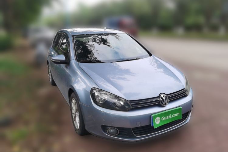 Used Volkswagen Golf 2011 1.4 TSI Automatic Comfort Model Front Right 45 Deg