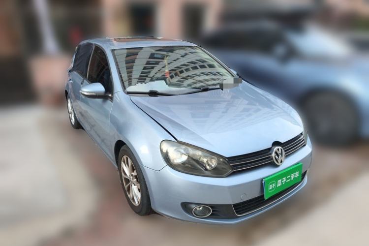 Used Volkswagen Golf 2011 1.6L Automatic Comfort Model Front Right 45 Deg