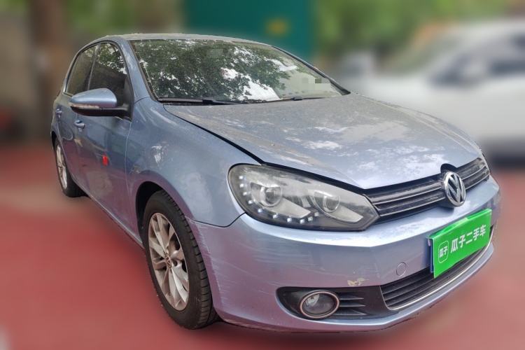 Used Volkswagen Golf 2011 1.4 TSI Automatic Comfort Model Front Right 45 Deg
