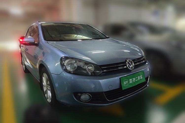 Used Volkswagen Golf 2011 1.6L Automatic Comfort Model Front Right 45 Deg