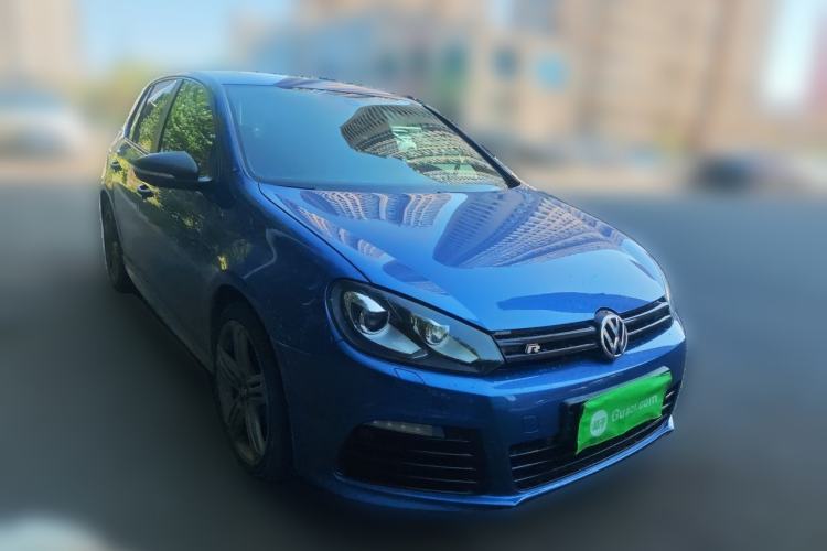 Used Volkswagen Golf 2011 2.0 TSI R Front Right 45 Deg
