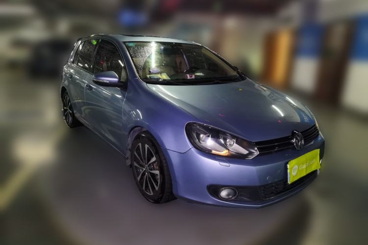 Used Volkswagen Golf 2011 1.4 TSI Automatic Luxury Edition Front Right 45 Deg