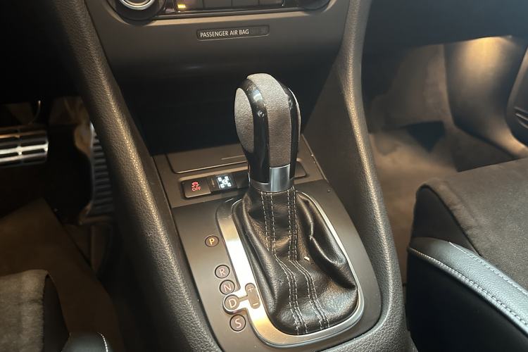Used Volkswagen Golf 2011 2.0 TSI R Gear Lever