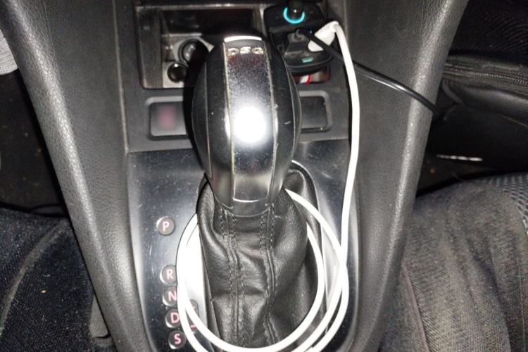 Used Volkswagen Golf 2011 1.4 TSI Comfort Travel Edition Gear Lever