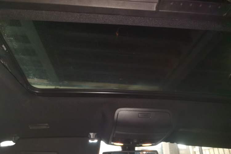 Used Volkswagen Golf 2011 2.0 TSI R Headliner