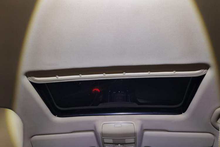 Used Volkswagen Golf 2011 1.4 TSI Automatic Luxury Edition Headliner