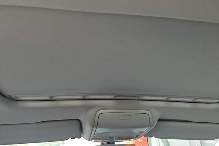 Used Volkswagen Golf 2011 1.4 TSI Automatic Luxury Edition Headliner