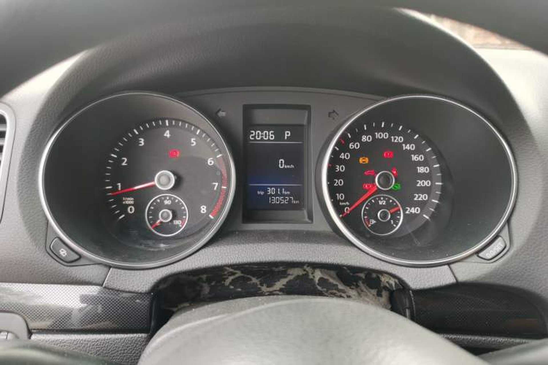 Used Volkswagen Golf 2011 1.4 TSI Automatic Comfort Model Instrument Cluster