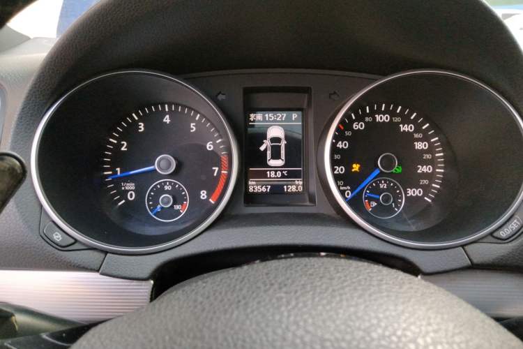 Used Volkswagen Golf 2011 2.0 TSI R Instrument Cluster