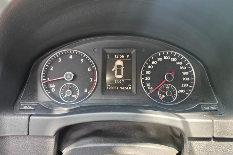 Used Volkswagen Golf 2011 1.4TSI Cross Golf Instrument Cluster
