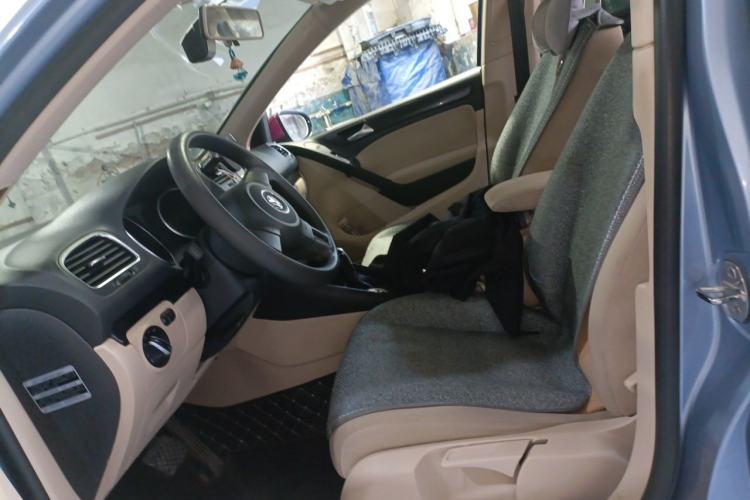 Used Volkswagen Golf 2011 1.6L Automatic Comfort Model Left Front Seat