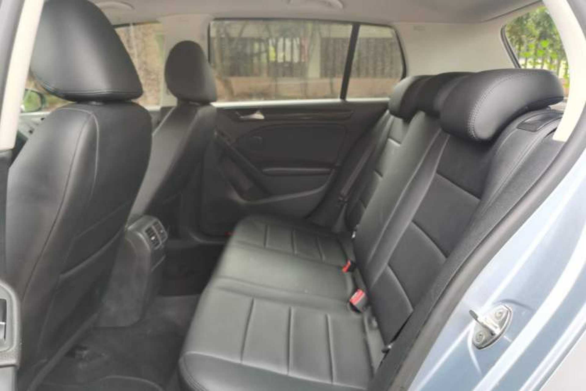 Used Volkswagen Golf 2011 1.4 TSI Automatic Comfort Model Left Rear Seat