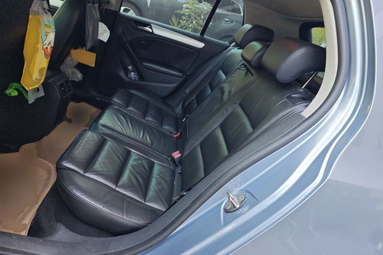 Used Volkswagen Golf 2011 1.4 TSI Automatic Luxury Edition Left Rear Seat