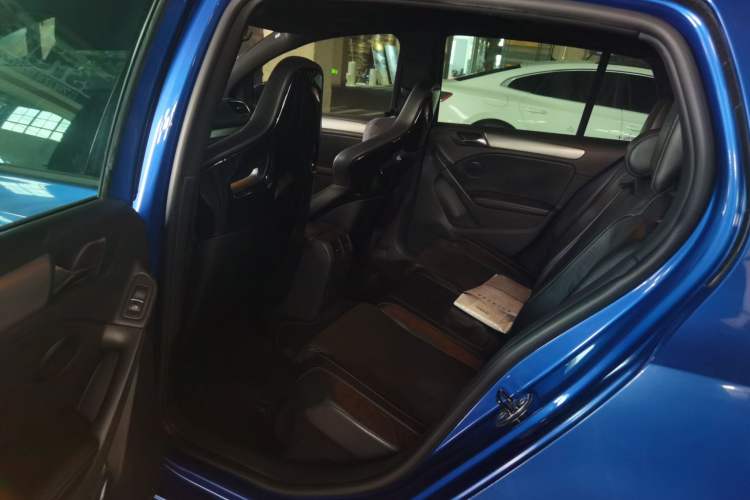 Used Volkswagen Golf 2011 2.0 TSI R Left Rear Seat