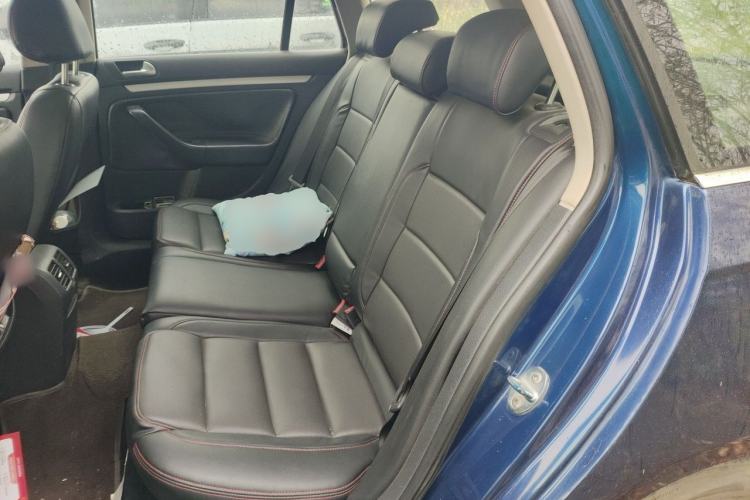 Used Volkswagen Golf 2011 1.4 TSI Comfort Travel Edition Left Rear Seat