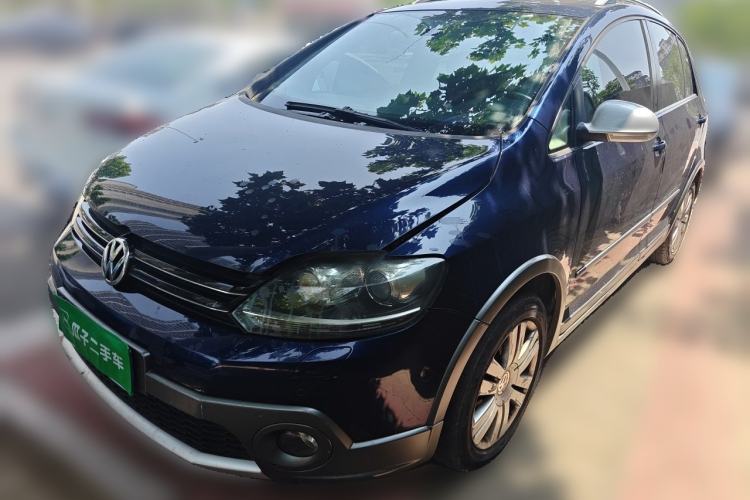 Used Volkswagen Golf 2011 1.4TSI Cross Golf Guazi used car, China used car export, Used car for sale, Used  cars, Cheapest cars for sale