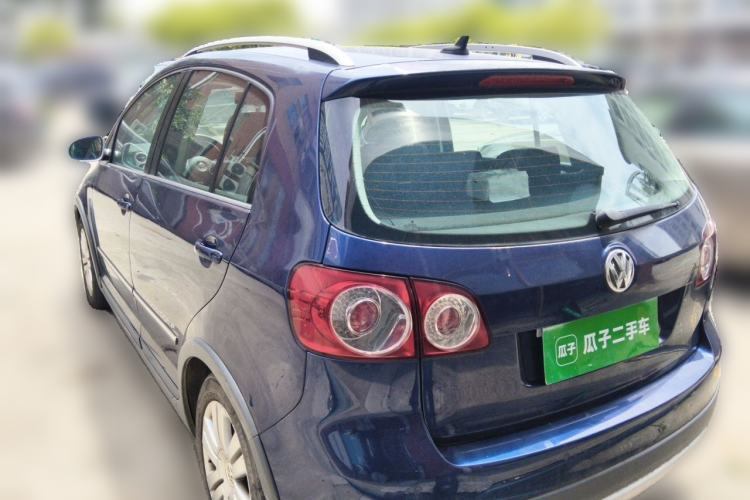 Used Volkswagen Golf 2011 1.4TSI Cross Golf Rear Left 45 Deg