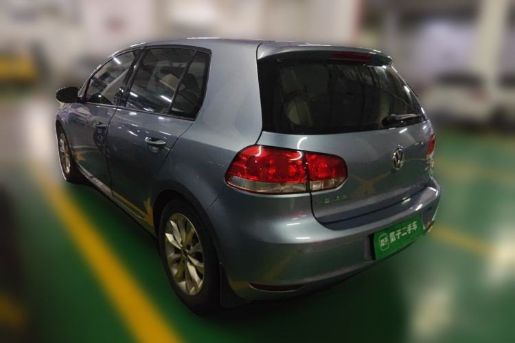 Used Volkswagen Golf 2011 1.6L Automatic Comfort Model Rear Left 45 Deg