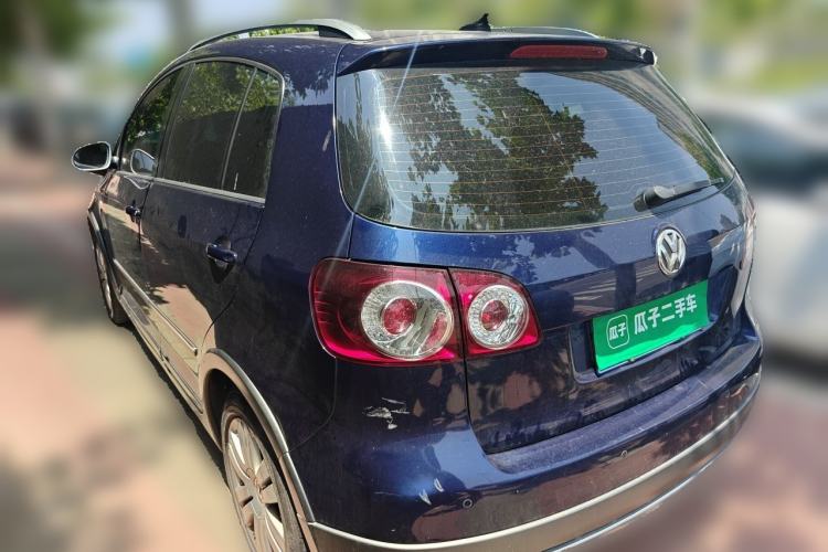 Used Volkswagen Golf 2011 1.4TSI Cross Golf Rear Left 45 Deg