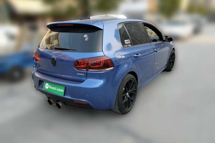 Used Volkswagen Golf 2011 2.0 TSI R Rear Right 45 Deg