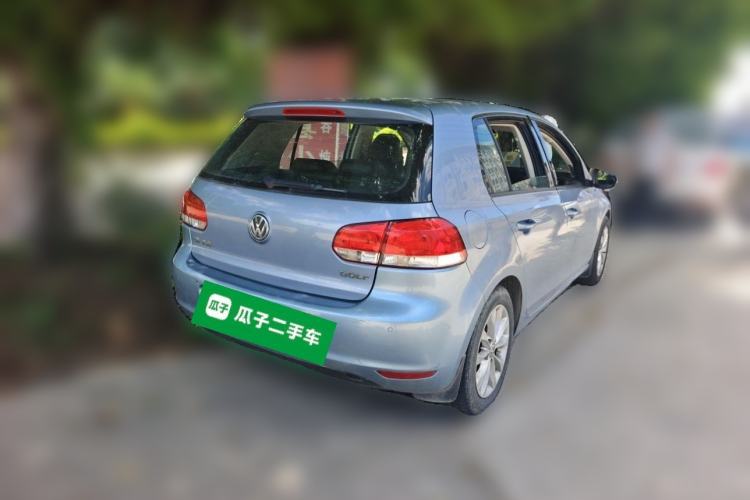 Used Volkswagen Golf 2011 1.6L Automatic Fashion Edition Rear Right 45 Deg