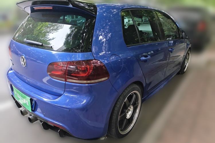 Used Volkswagen Golf 2011 2.0 TSI R Rear Right 45 Deg
