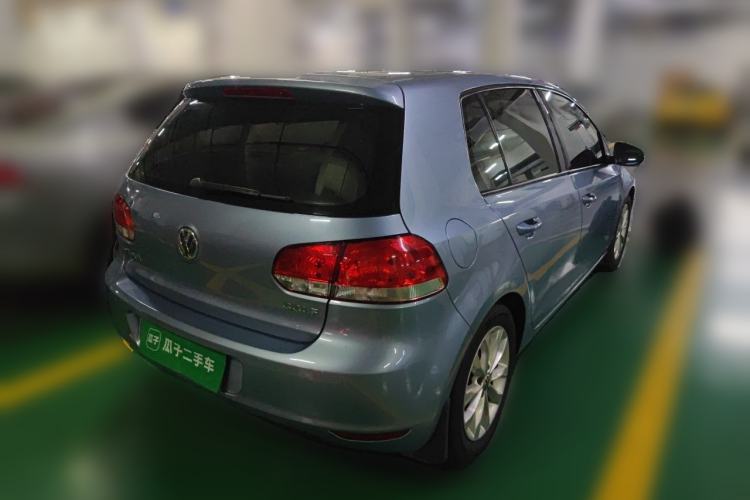 Used Volkswagen Golf 2011 1.6L Automatic Comfort Model Rear Right 45 Deg
