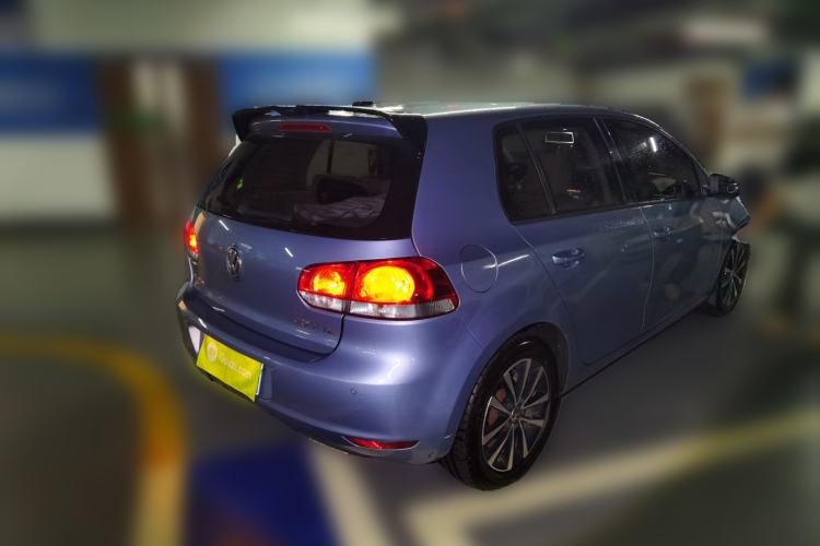 Used Volkswagen Golf 2011 1.4 TSI Automatic Luxury Edition Rear Right 45 Deg