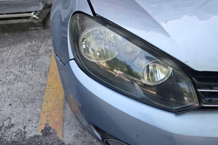Used Volkswagen Golf 2011 1.4 TSI Automatic Luxury Edition Right Front Headlight