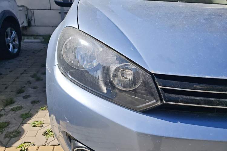 Used Volkswagen Golf 2011 1.4 TSI Automatic Luxury Edition Right Front Headlight