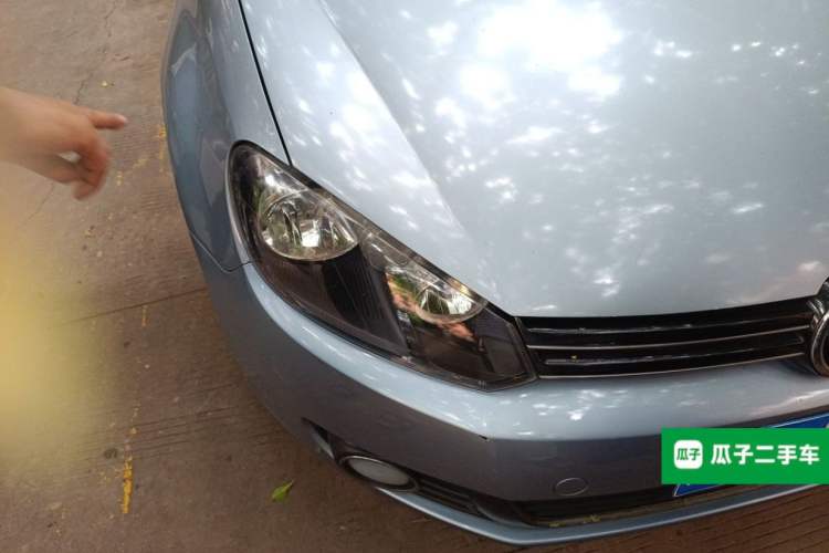 Used Volkswagen Golf 2011 1.4 TSI Manual Comfort Edition Right Front Headlight
