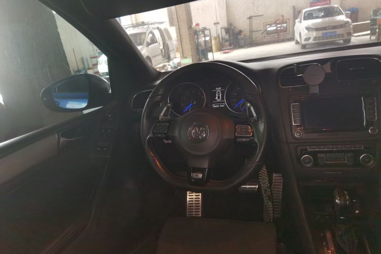 Used Volkswagen Golf 2011 2.0 TSI R Steering Wheel