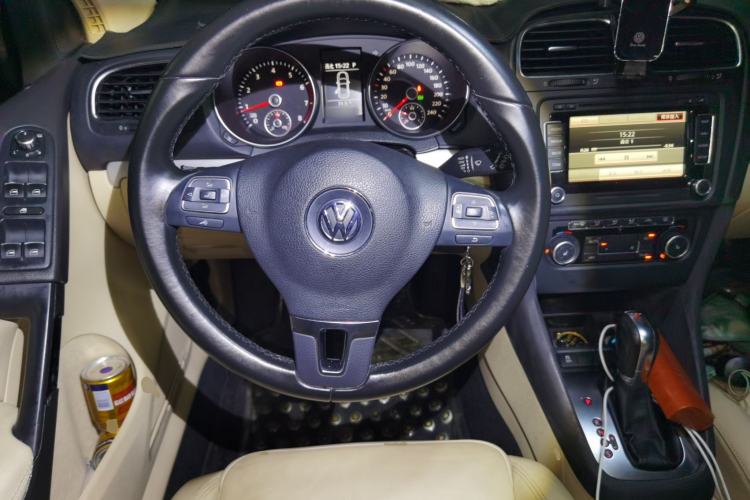 Used Volkswagen Golf 2011 1.4 TSI Automatic Luxury Edition Steering Wheel