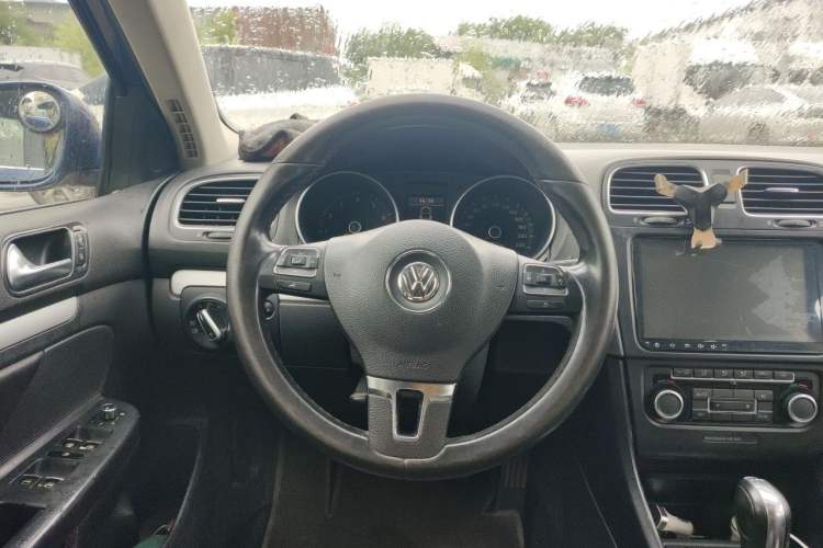 Used Volkswagen Golf 2011 1.4 TSI Comfort Travel Edition Steering Wheel