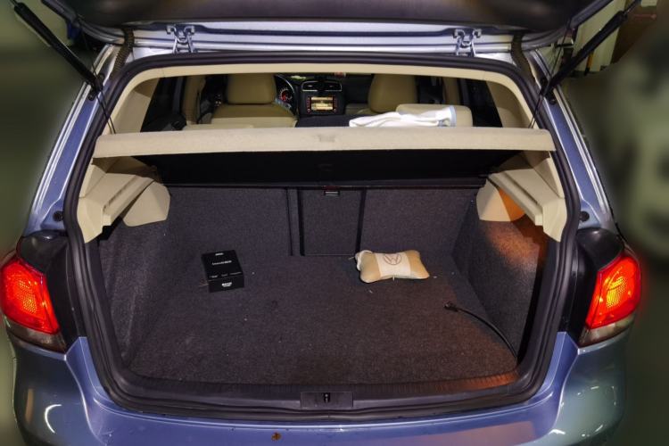 Used Volkswagen Golf 2011 1.4 TSI Automatic Luxury Edition Trunk