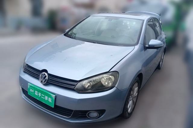 Ojetý Volkswagen Golf 2011 1.4 TSI Automatic Luxury Edition