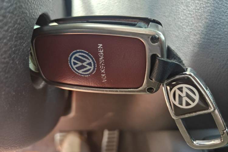 Used Volkswagen Golf 2011 1.4TSI Cross Golf Vehicle Key