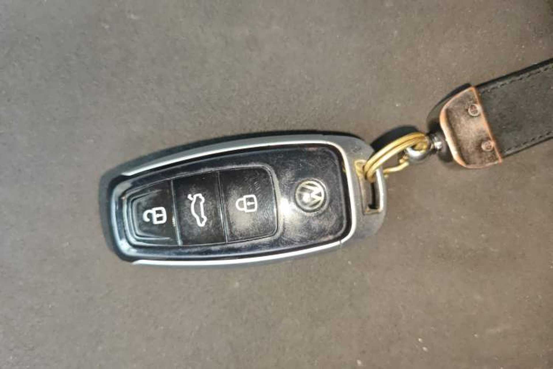Used Volkswagen Golf 2011 2.0 TSI R Vehicle Key