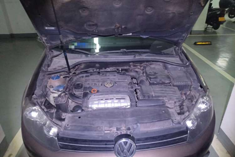 Used Volkswagen Golf 2011 1.4 TSI Comfort Travel Edition Engine Bay