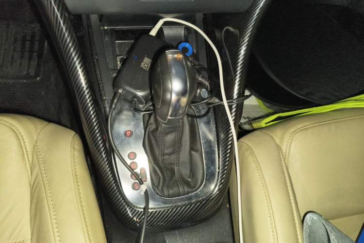 Used Volkswagen Golf 2011 1.4 TSI Comfort Travel Edition Gear Lever