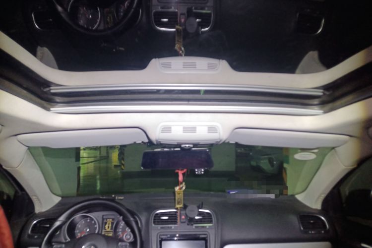 Used Volkswagen Golf 2011 1.4 TSI Comfort Travel Edition Headliner